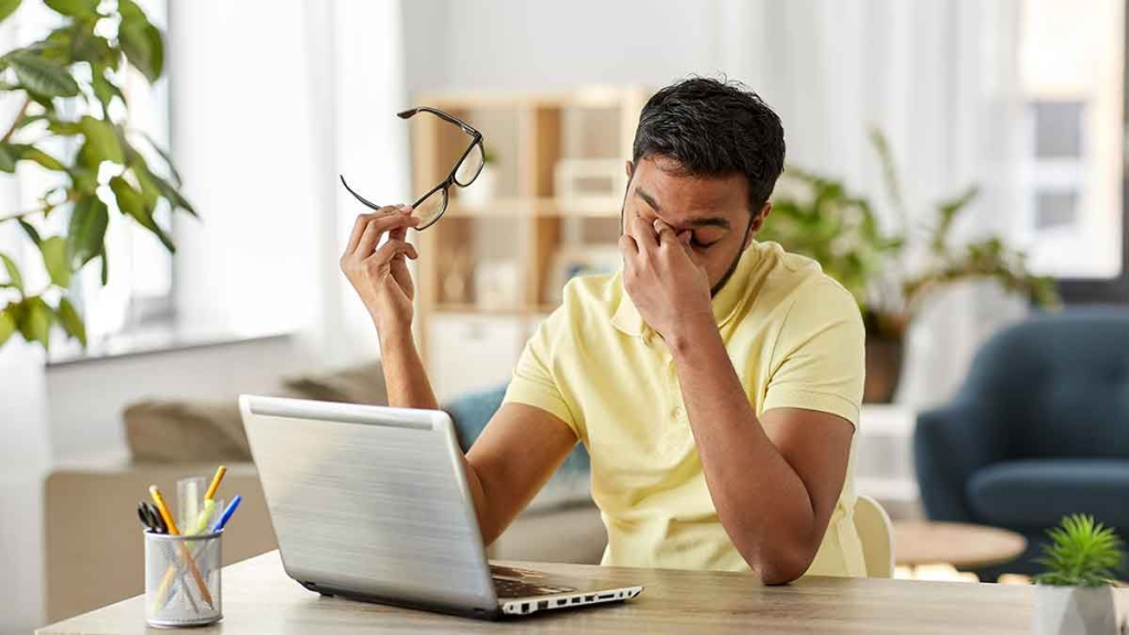 gan khí uất ảnh hưởng giấc ngủ