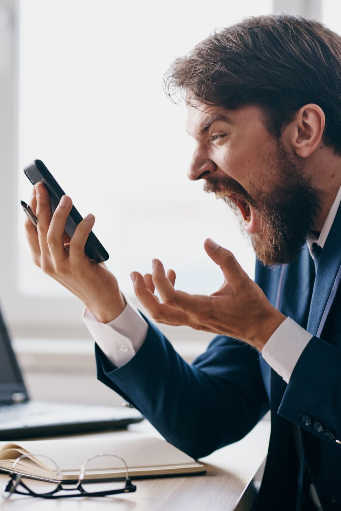 lạm dụng điện thoại ảnh hưởng sức khỏe