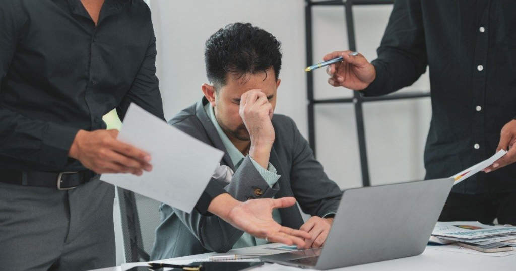 kiệt sức do áp lực kéo dài