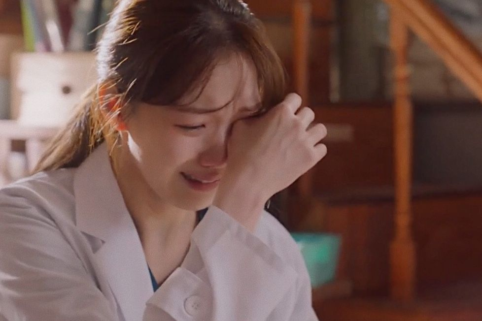 KHÓC NHIỀU CÓ GIÚP GIẢI TỎA STRESS
