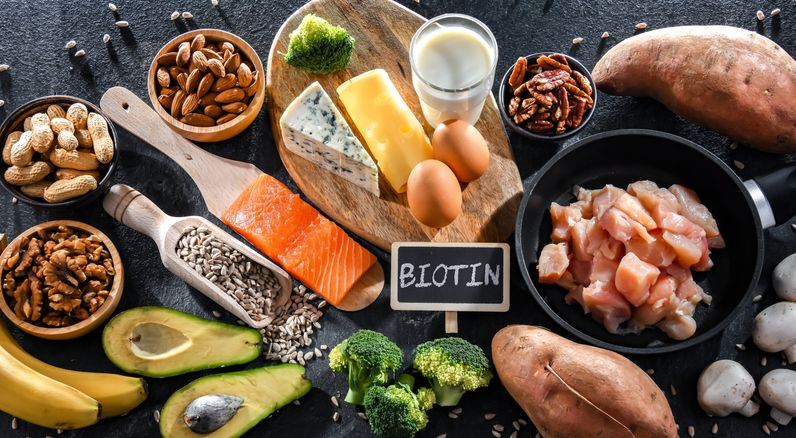 PROTEIN ẢNH HƯỞNG MÀU TÓC RA SAO?