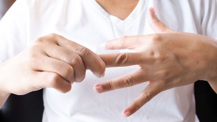 GIẢM ĐAU KHỚP NGÓN TAY DO VIÊM KHỚP