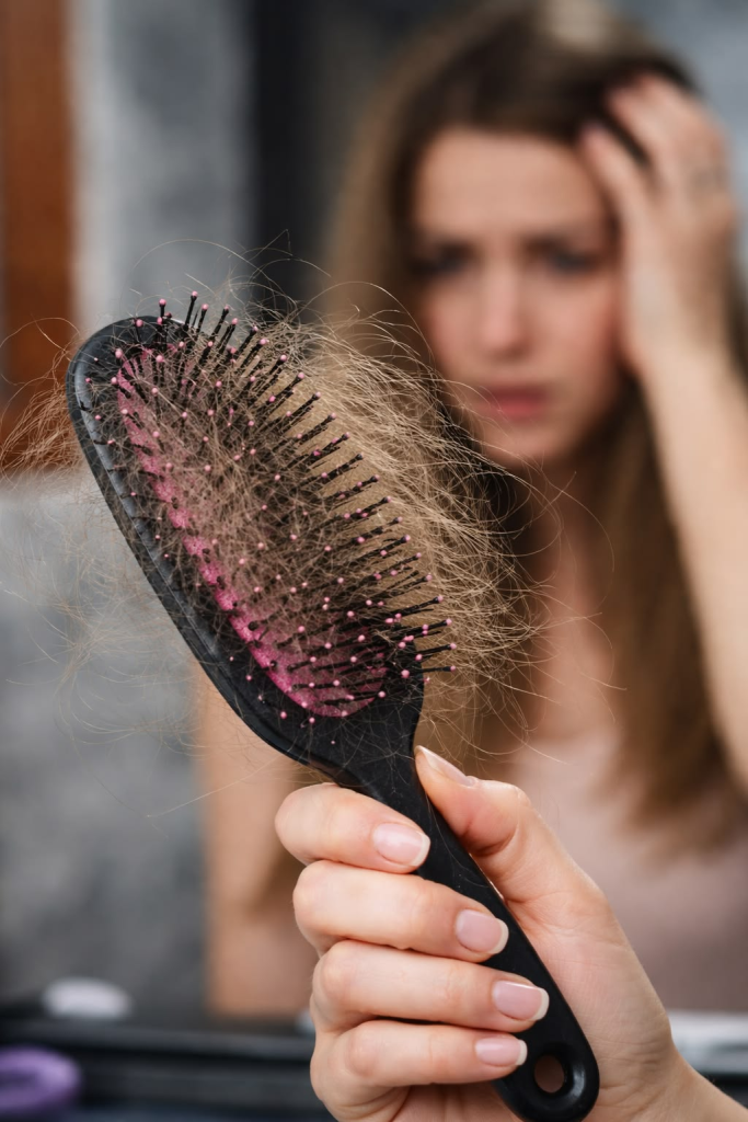 MẤT NGỦ VÀ RỤNG TÓC