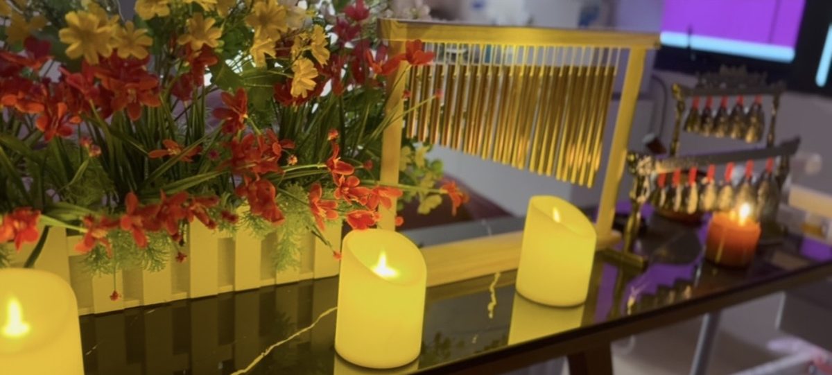 Không gian thư giãn nến và hoa tại Spa Talisama