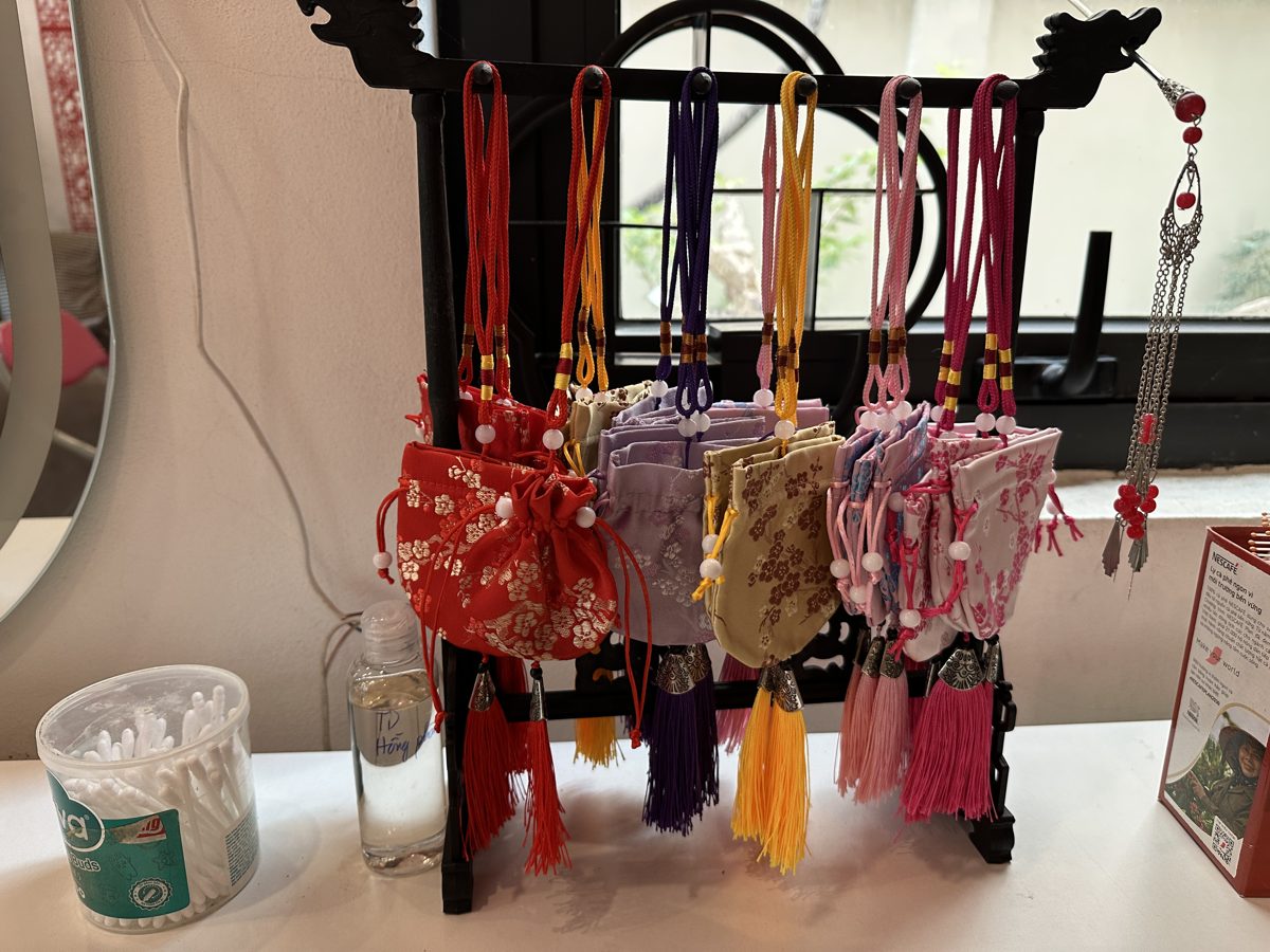Túi thơm thảo dược tại Spa Talisama